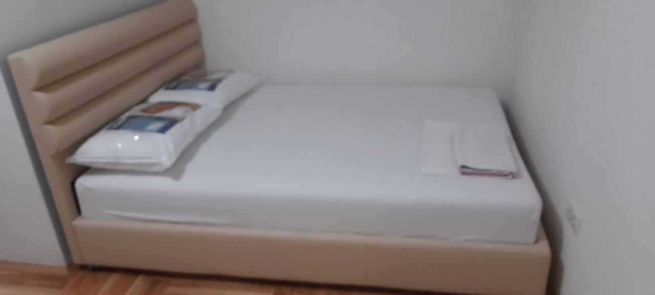 Apartment Luka Podgorica Ngoại thất bức ảnh