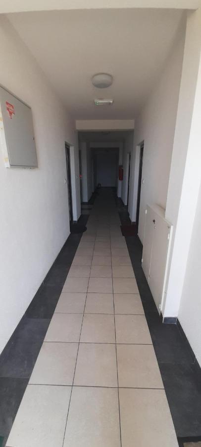 Apartment Luka Podgorica Ngoại thất bức ảnh